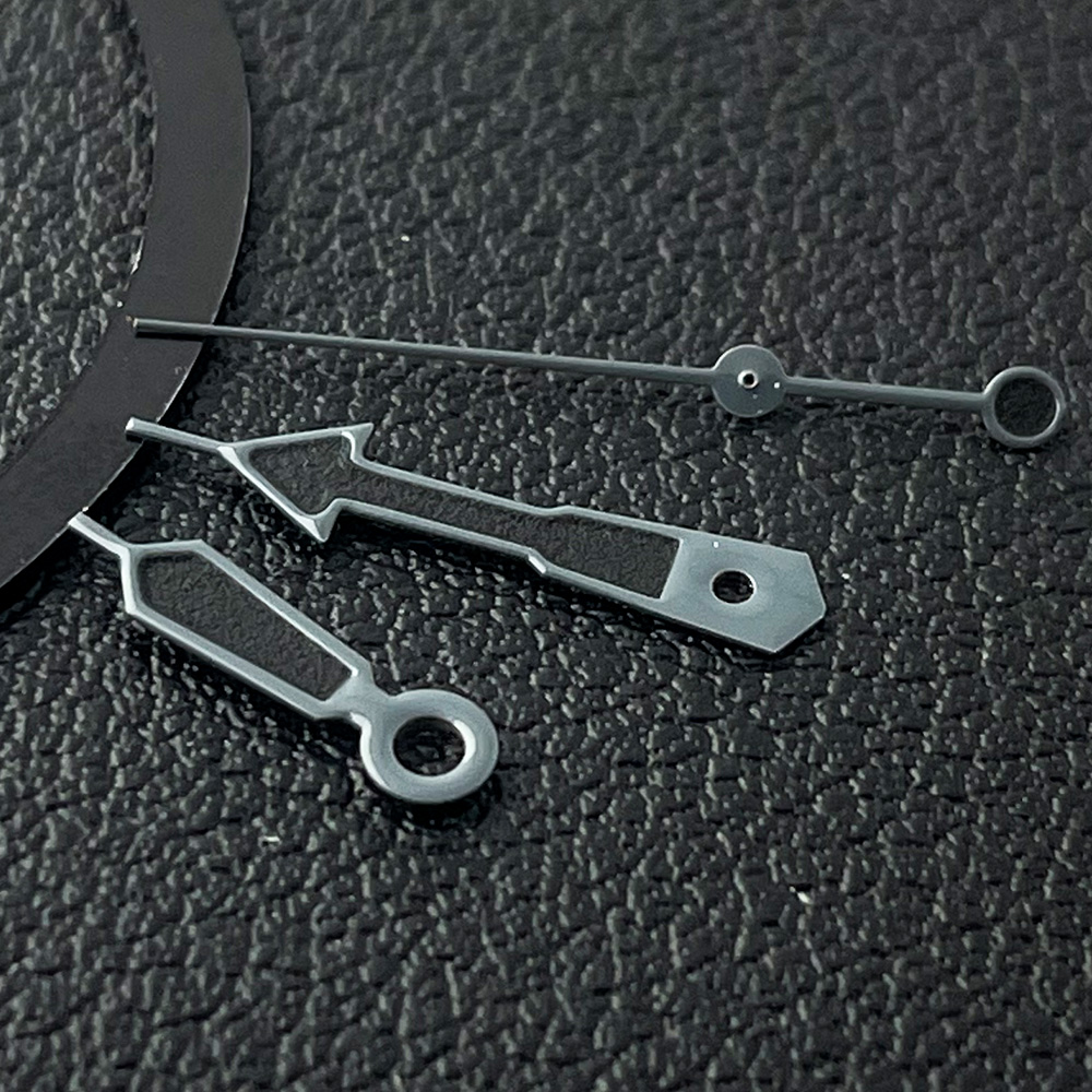 Lancette per Quadrante di Alta - Luxury Watch With Green Dial recensione e prezzo