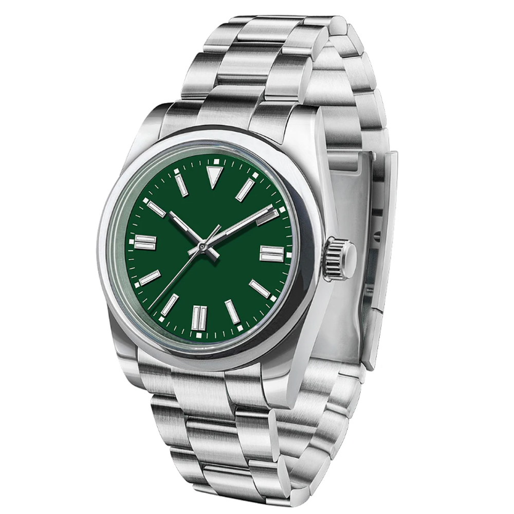 Orologio da uomo con logo pers - Luxury Watch News recensione e prezzo