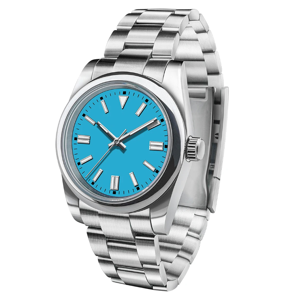 Orologio da uomo con logo pers - Luxury Watch News recensione e prezzo
