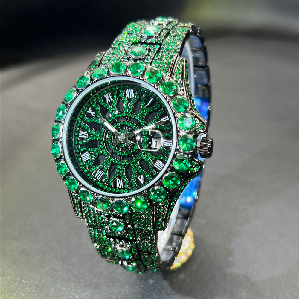 Orologio con diamanti verdi pe - Luxury Watch And Jewelry Brand recensione e prezzo