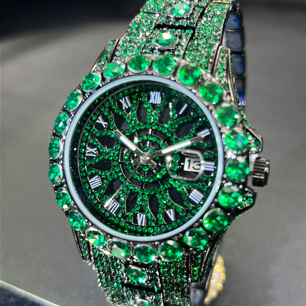 Orologio con diamanti verdi pe - Luxury Watch And Jewelry Brand recensione e prezzo