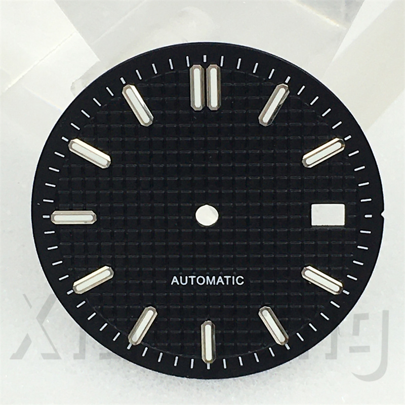 Quadrante e Lancette NH35 da 3 - Luxury Watch With Green Dial recensione e prezzo